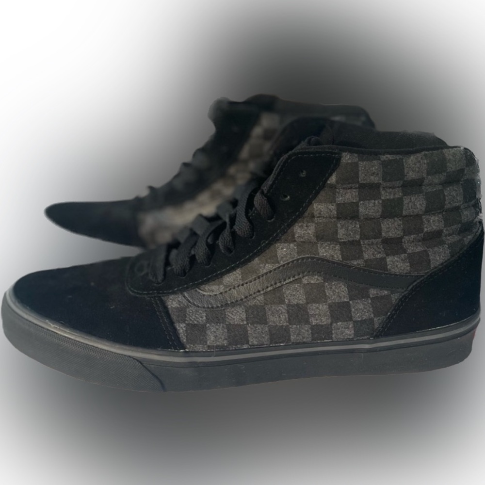 Vans black/gray checkerboard hi top skateboard sneaker NWOB size 11.5
